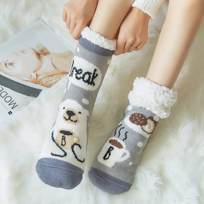 Chaussettes Pantoufles Chaussettes d Hiver Antiderapantes pour Femmes Chaussettes en Coton Doublees en Polaire Paresseux Chaussettes Tricotees en Coton Doux et Confortables Ours Polaire Gris Walmart.c...
