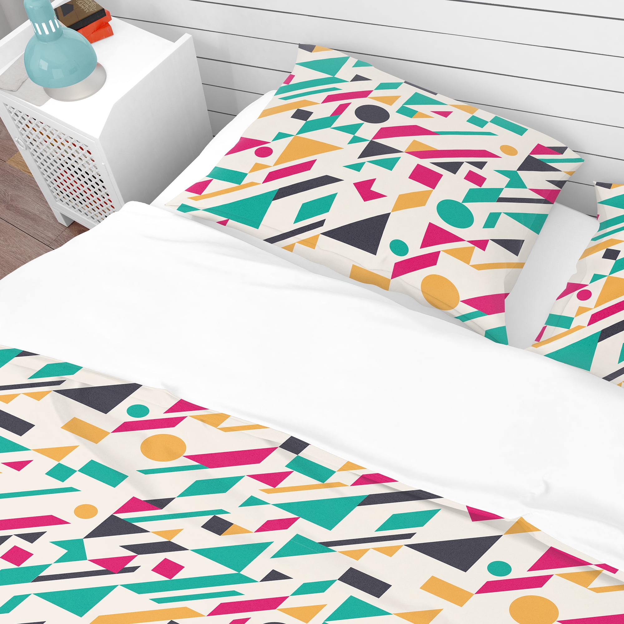 Designart 'Retro Abstract Geometric Pattern' Vintage Duvet Cover Set