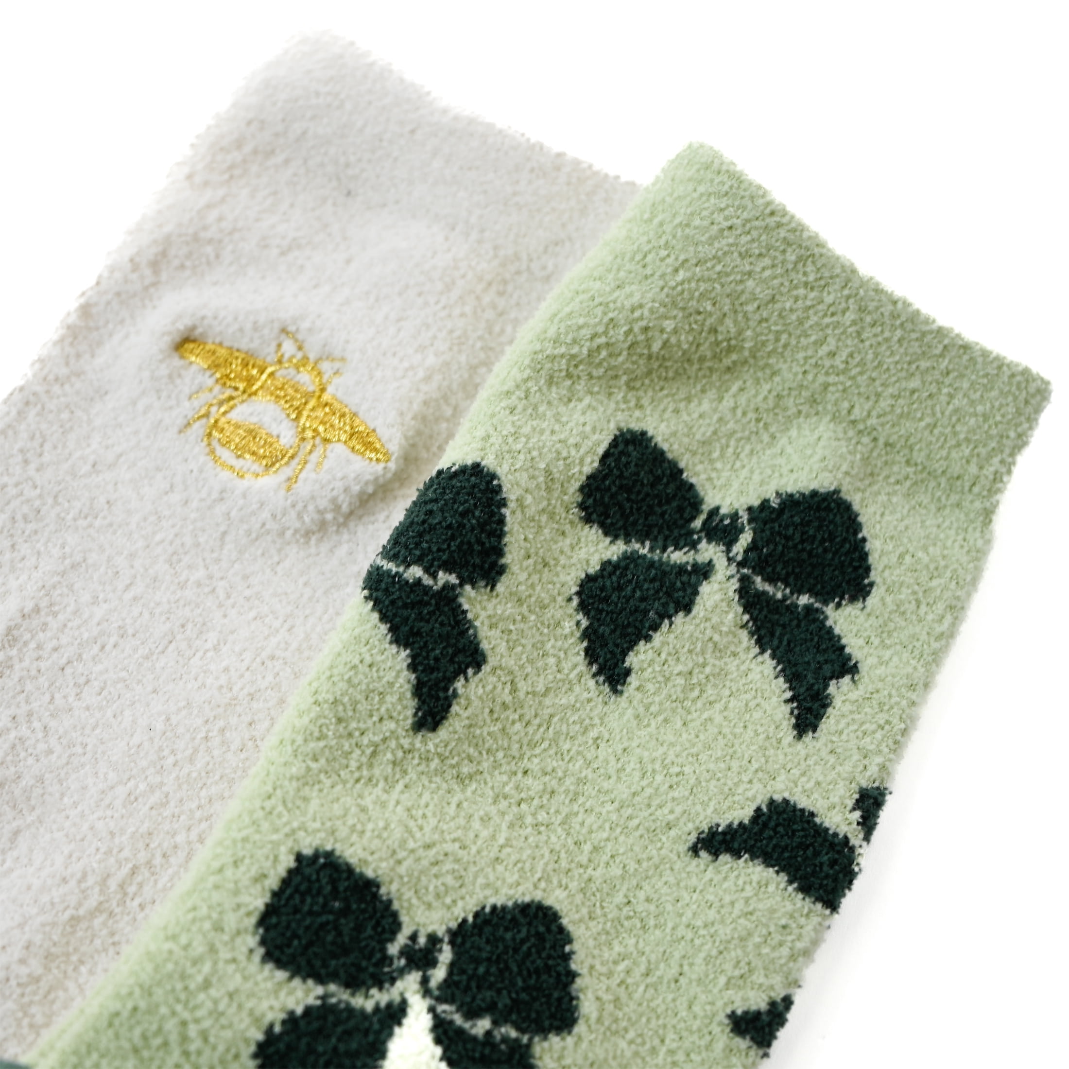 Bridgerton, 4 Piece Green Set with Socks, Bookmark, and Bow, One-Size, Netflix Official Collection