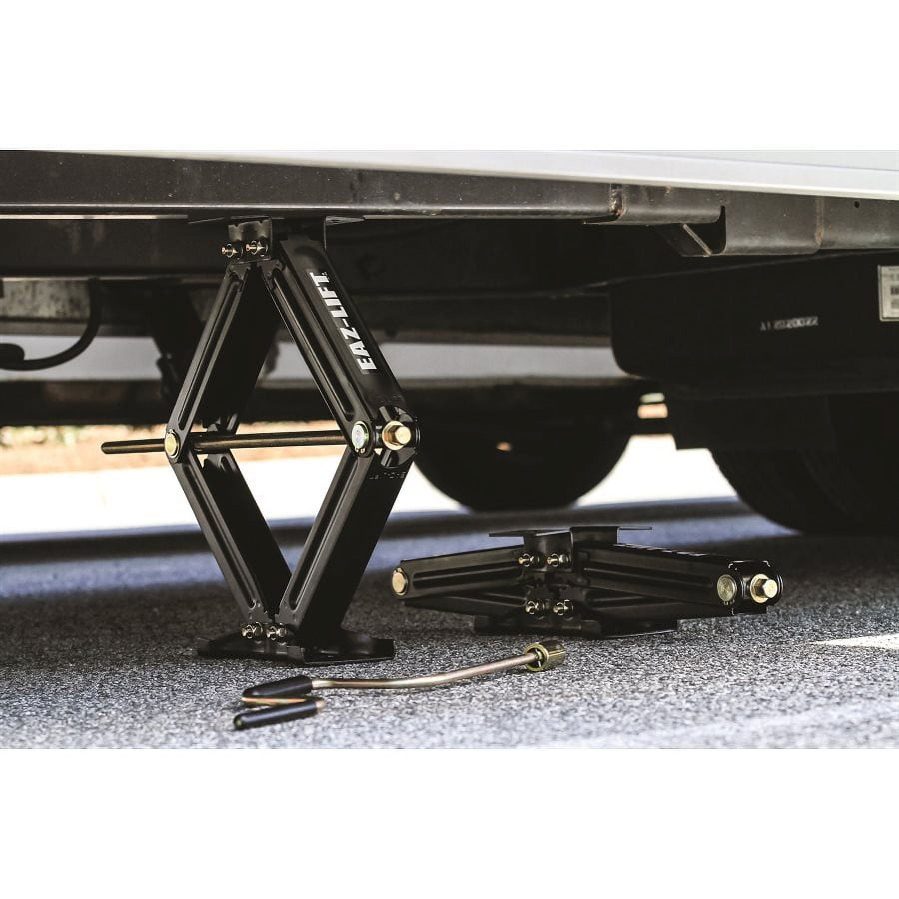 Camco 48800 Eaz-Lift 20" Scissor Jack - 5000 lbs., Pack of 2
