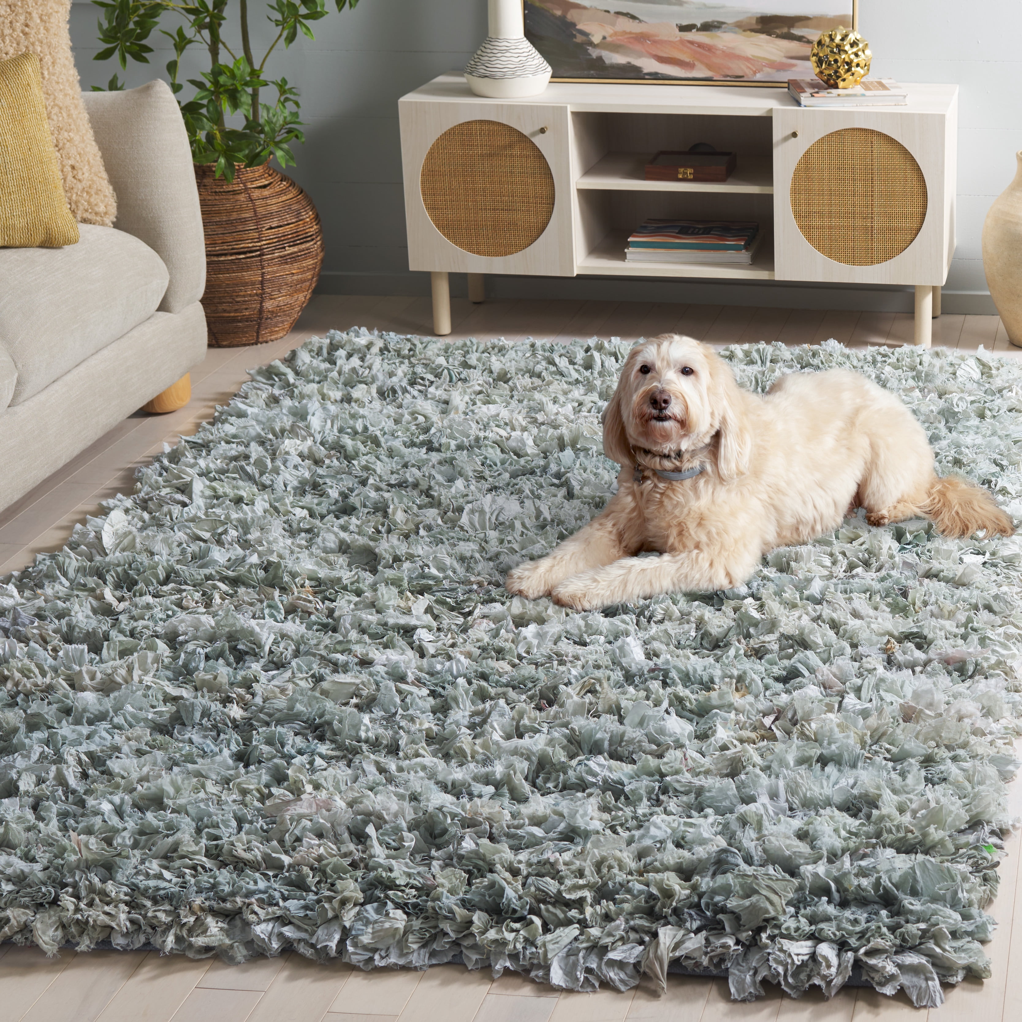 SAFAVIEH Rio Dallas Geometric Polyester Shag Area Rug, Light Green, 6' x 6' Square