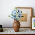 thumbnail image 1 of La Sala de Estar Está Decorada con Flores de Plástico, Flores de Seda, Flores de Mesa, Flores Decorativas, Ramos de Flores y Rosas Artificiales., 1 of 4