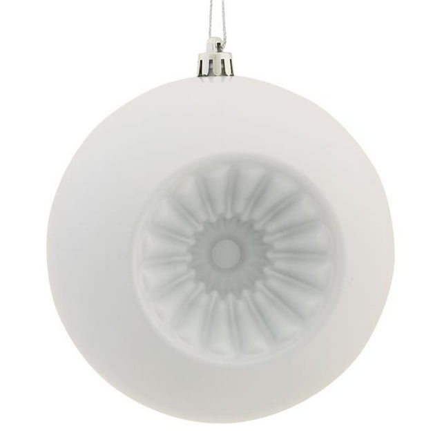 Vickerman N175511D 4.75 in. White Shiny Star Brite Ornament Ball - 4 per Bag