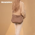thumbnail image 2 of Bolso Hobo Montana West MWC-085BKH Cuero Vegano Negro, 2 of 6