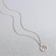 thumbnail image 3 of Collar con colgante de baloncesto hueco minimalista de Htooo para adolescentes, regalo de amistad para amantes de los deportes. Código de modelo 1175, 3 of 3