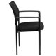 thumbnail image 2 of Silla auxiliar apilable de acero de malla negra Comfort con brazos Flash Furniture GO-516-2-GG, 2 of 2