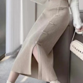 thumbnail image 3 of Falda de punto vintage elegante de cintura alta para mujer Otoño/Invierno 2024 Nuevo estilo Línea A con abertura lateral Moda femenina versátil, 3 of 5