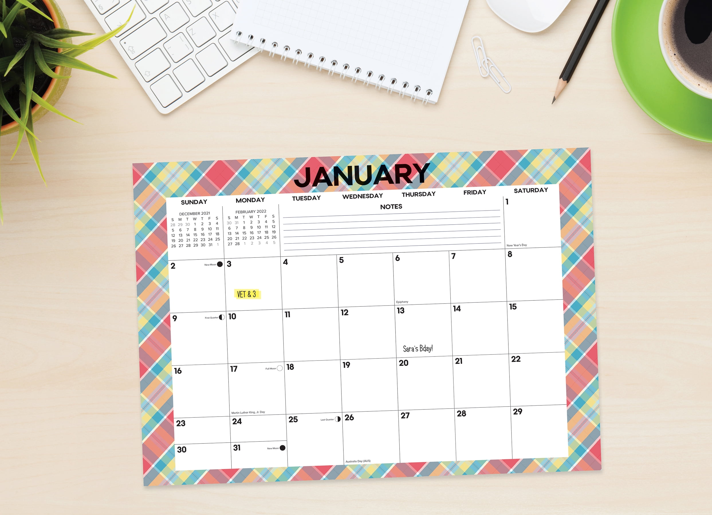 Willow Creek Press Plaid Patterns 17" x 12" Monthly Deskpad Calendar -  Walmart.com