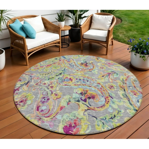 HomeRoots 588607 5 x 8 ft. Paisley Washable Indoor & Outdoor Rectangle Area Rug, Fern Green & Artichoke Green