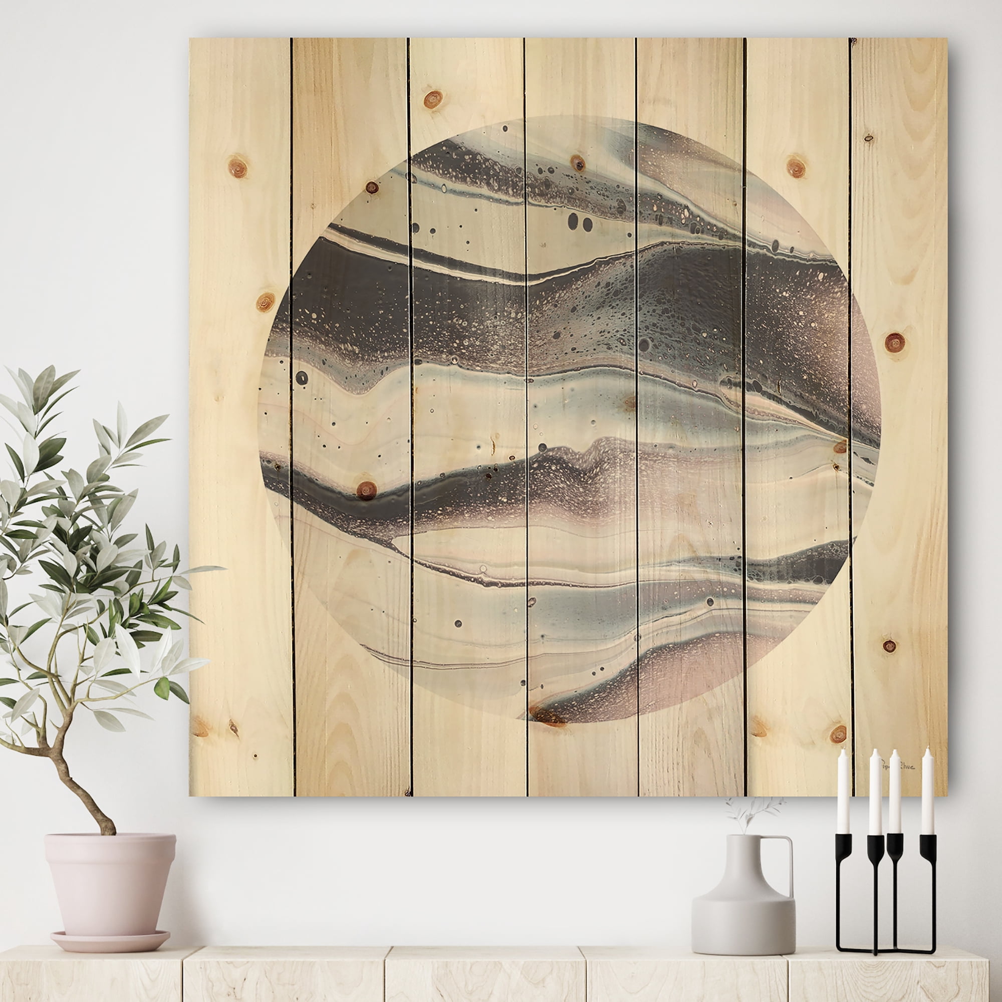 Designart 'Circle Marble II' Modern Geometric Print on Natural Pine Wood