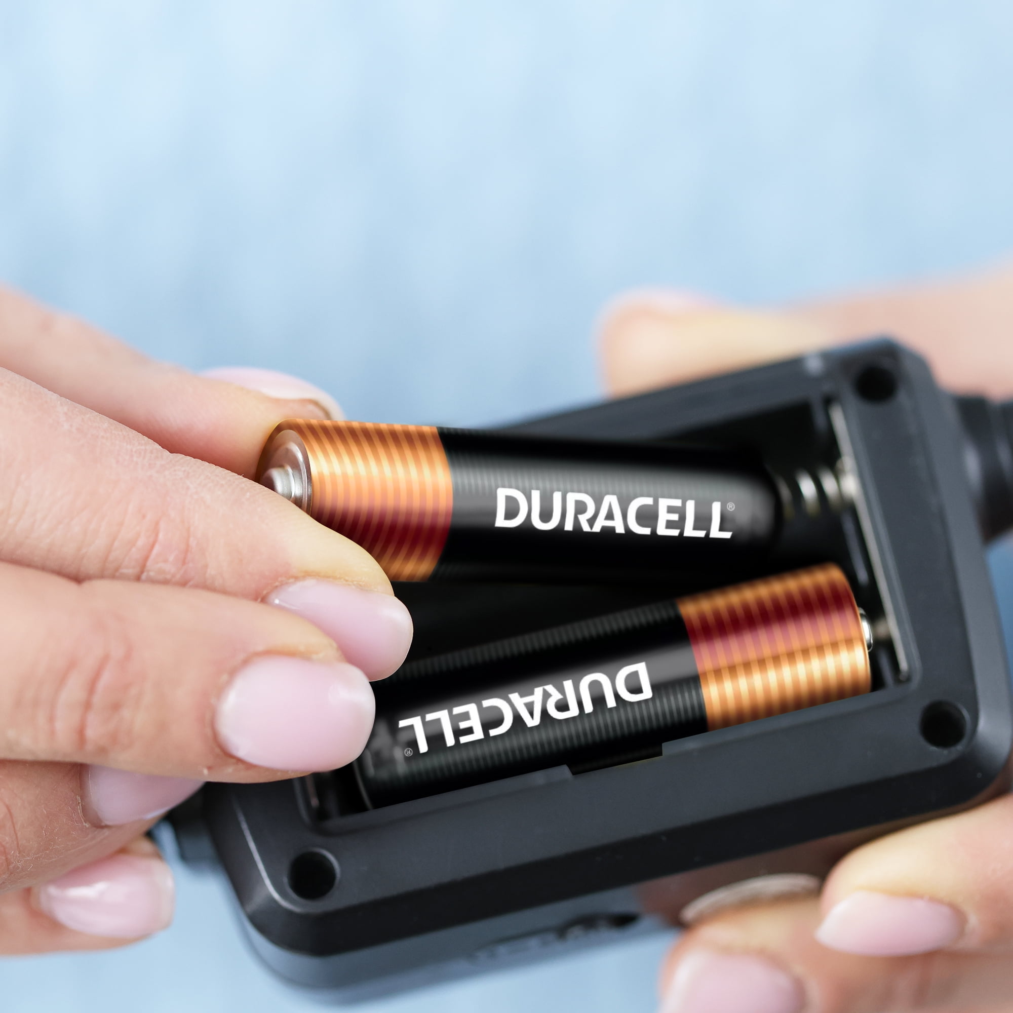 DURACELL Duralock AA 1.5-Volt Alkaline Batteries for Power (2 x 20 Pack)