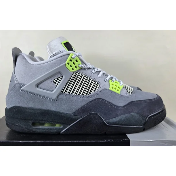 A i r-Jor-dan 4 Retro SE Neon 95 Mens Size 12 CT5342-007 VNDS 2020 with OG Box