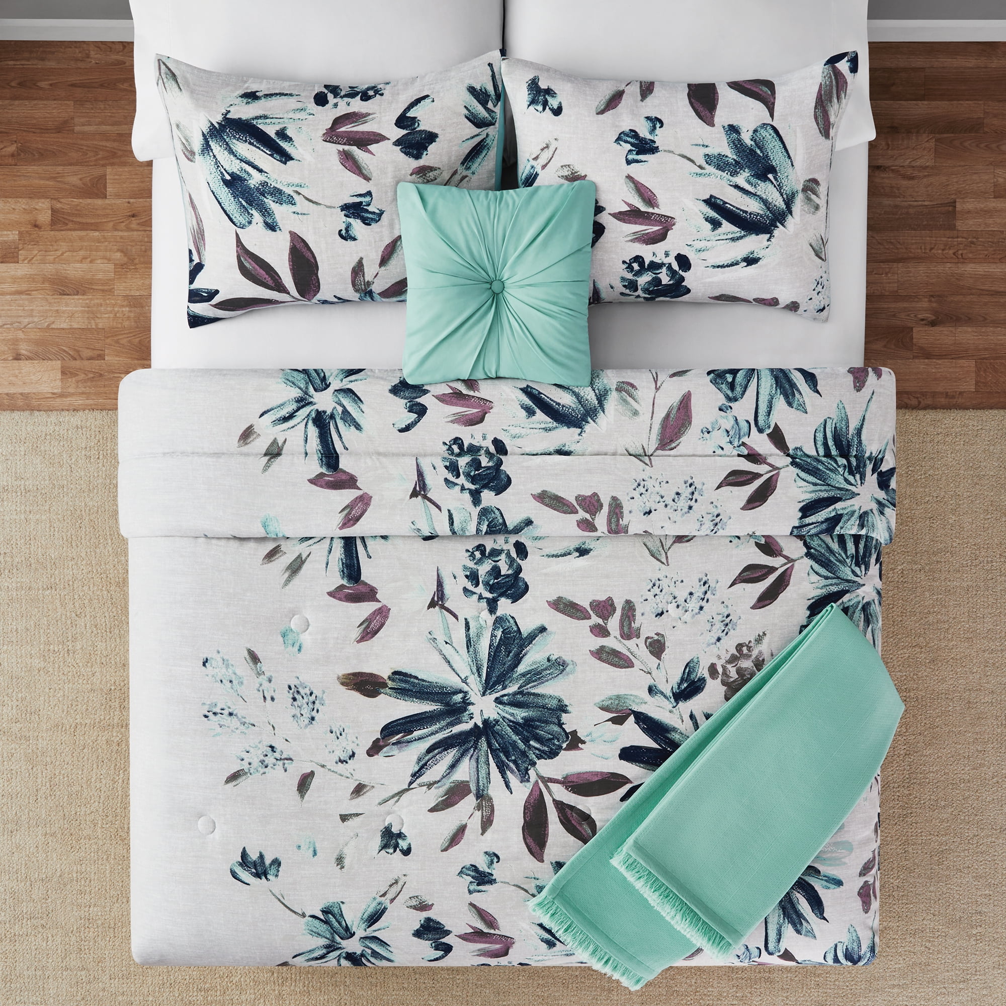 Mainstays 5-Piece Blue Floral Comforter Set, Full/Queen