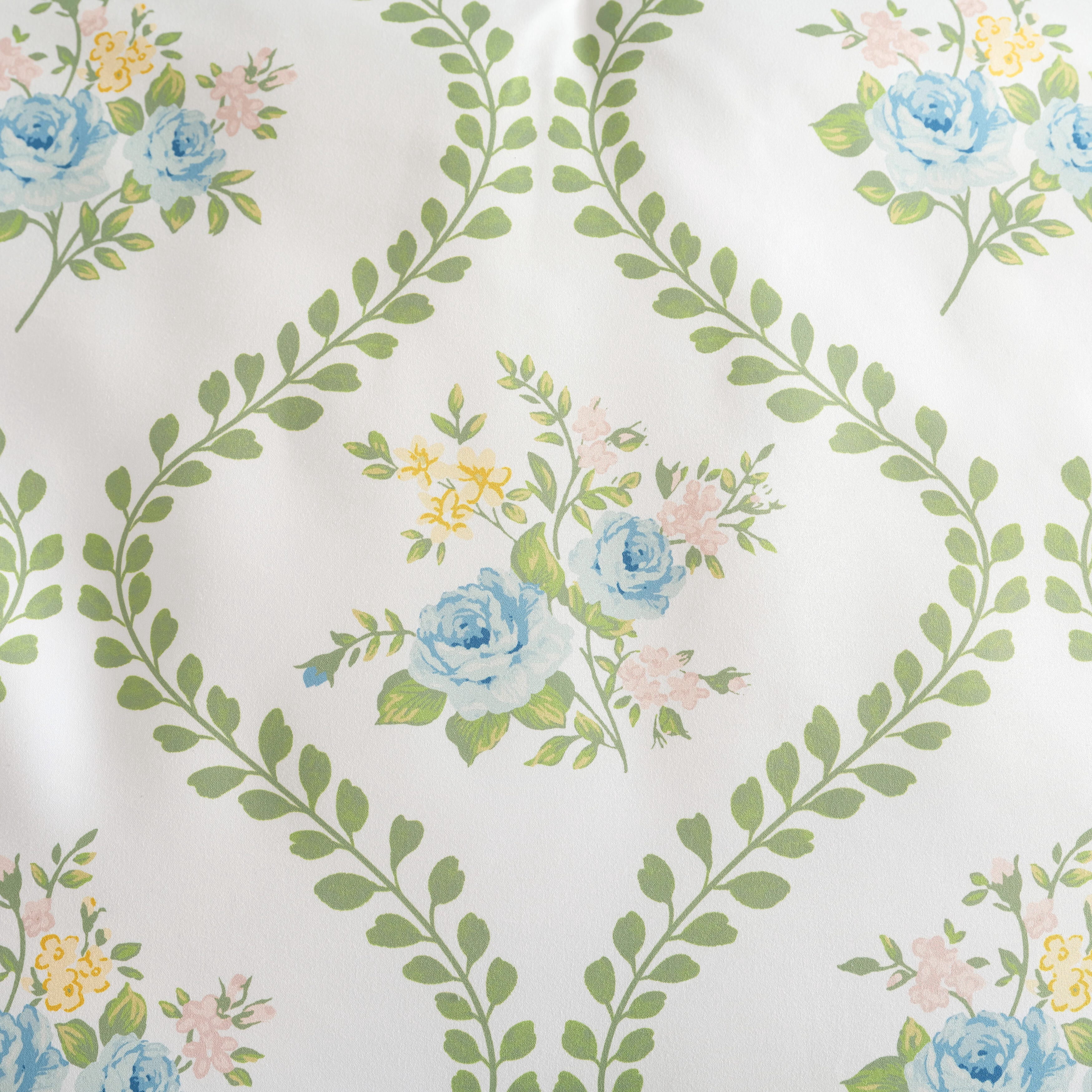 Martha Stewart Everyday Lucy Floral 7-Piece Microfiber King Comforter Set