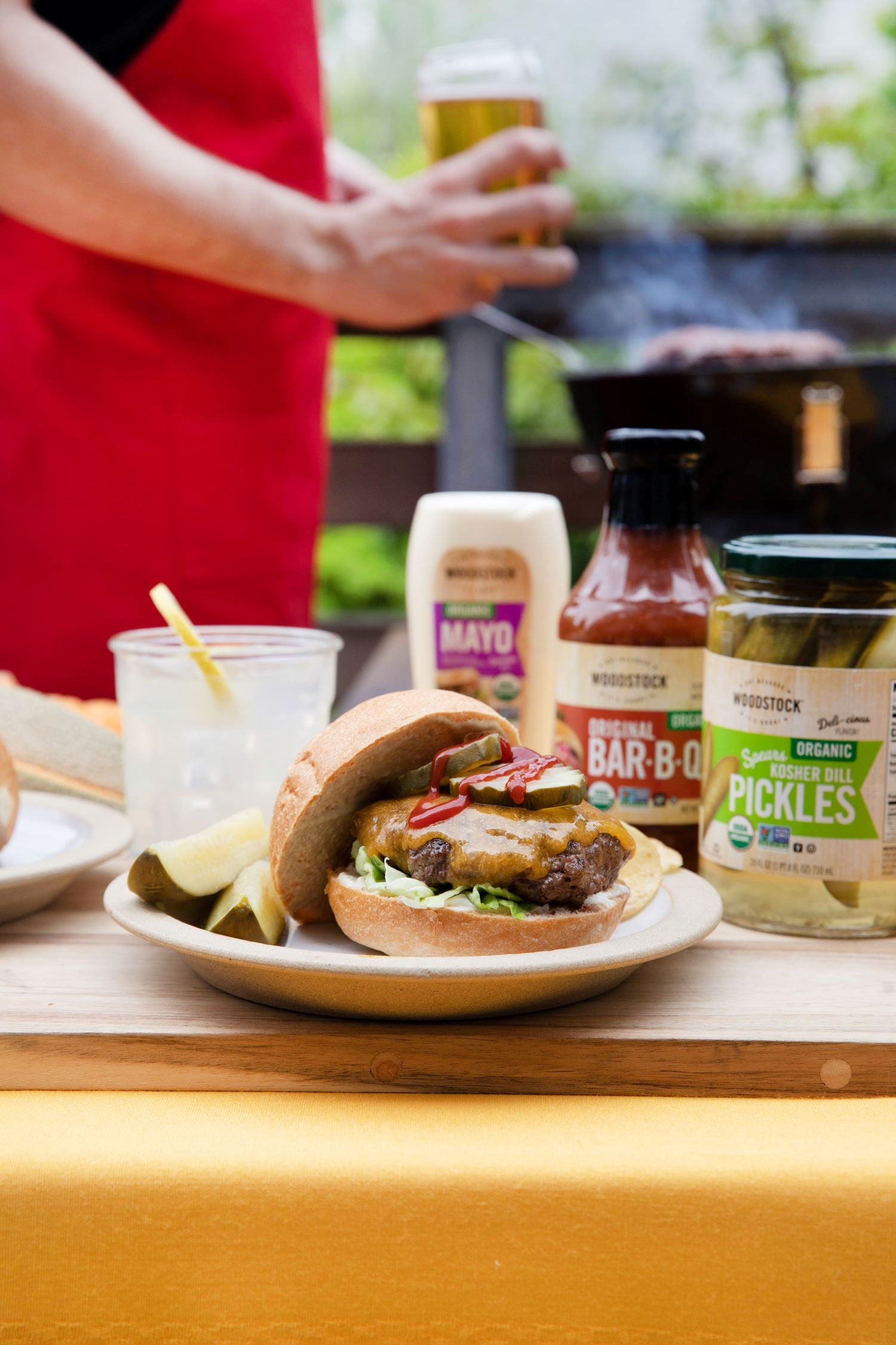 Woodstock Foods Organic Sliced Kosher Dill Pickles, 24 fl oz Jar, Serving Size 4.5 Pieces, Servings Per Container 14