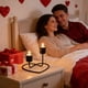 thumbnail image 4 of Candelabro en forma de corazón para San Valentín | Candelabro romántico de hierro dorado y negro para centro de mesa | Decoración para bodas y fiestas, 4 of 6