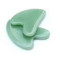 thumbnail image 3 of Tabla de Guasha de Jade en Forma de Corazón para Cuidado Facial y Corporal, Diseño Portátil y Suave, Ideal para Regalos en Navidad o Día de la Madre, 3 of 7