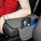 thumbnail image 1 of Protector de reposabrazos para coche Lisbinx con bolsa organizadora: cojín de cuero para reposabrazos de coche, accesorio universal para mayor comodidad y almacenamiento., 1 of 7