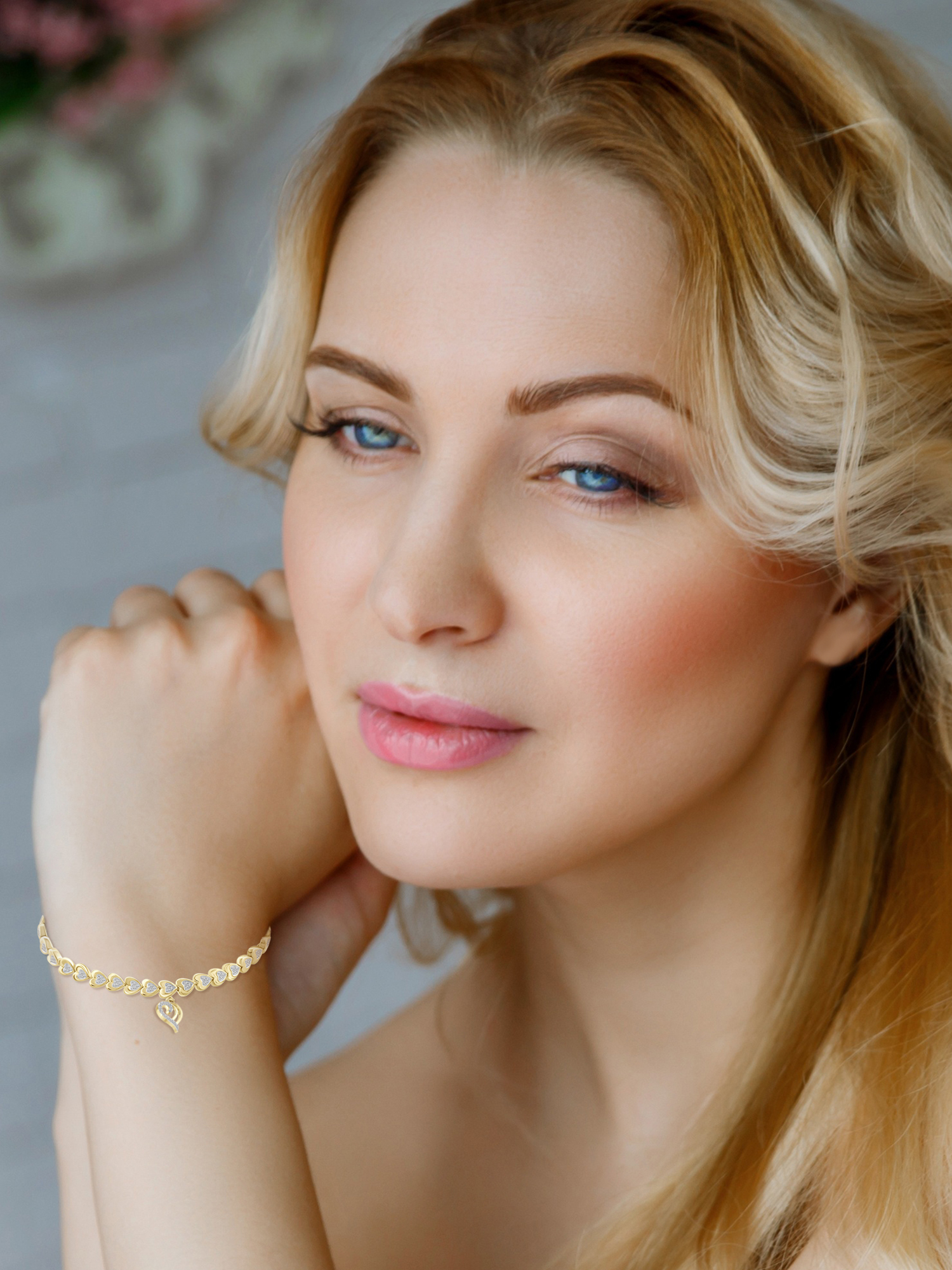 White Diamond Accent 14kt Gold Plated Brass Heart Bracelet, 7.50