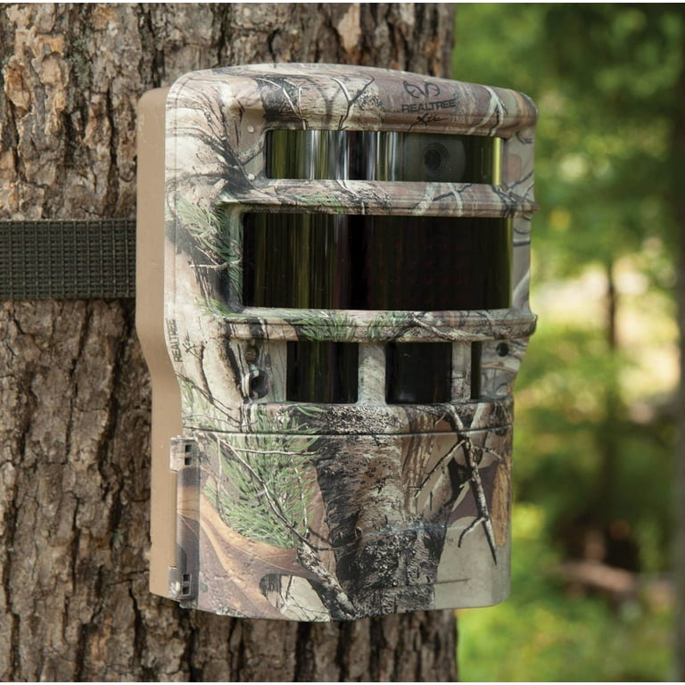 MOULTRIE No Glow 8MP Panoramic 150i Infrared Digital Trail Game