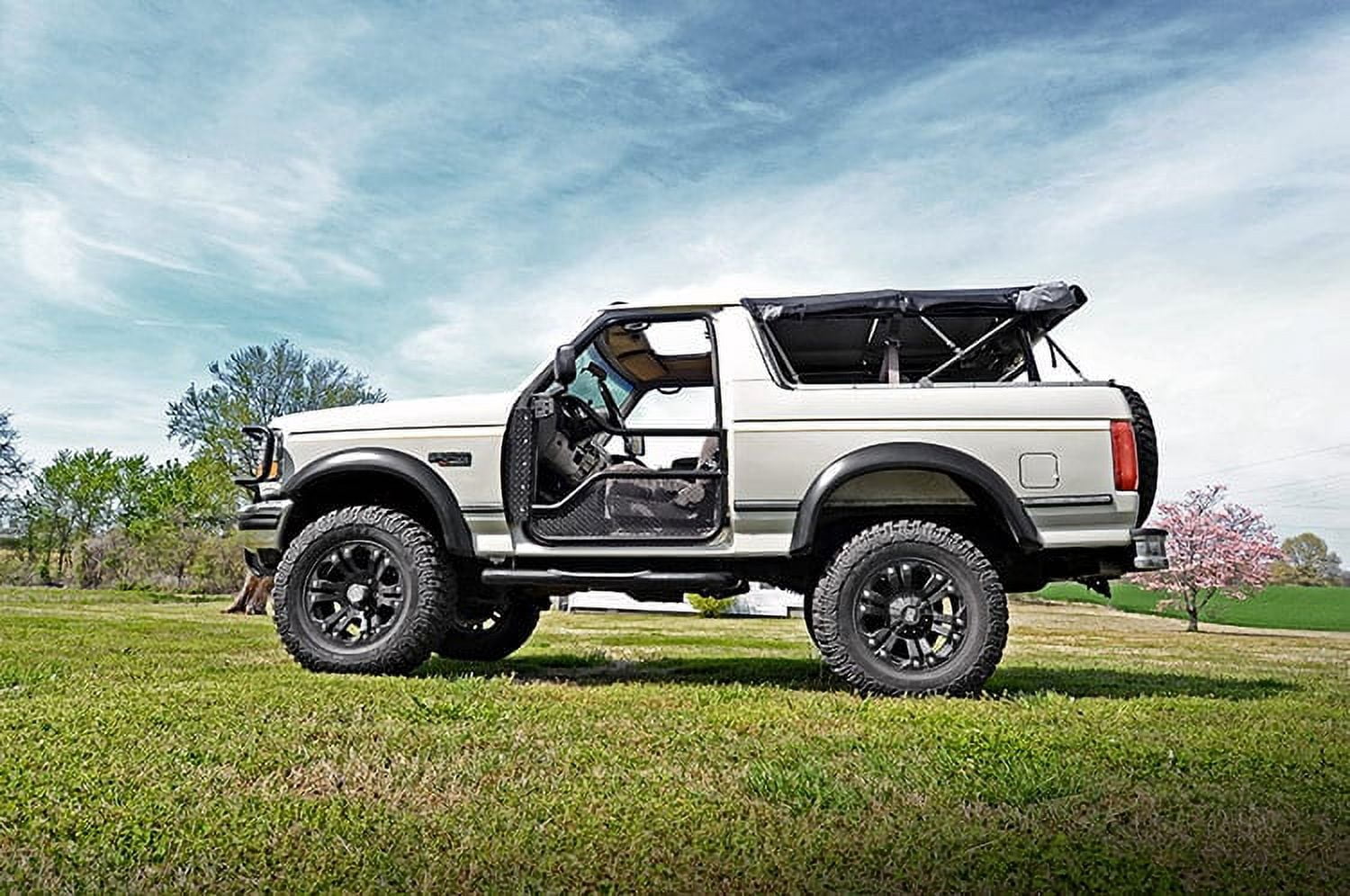 Rough Country 4" Lift Kit for 1980-1996 Ford Bronco 4WD | Quad Shocks - 465B33