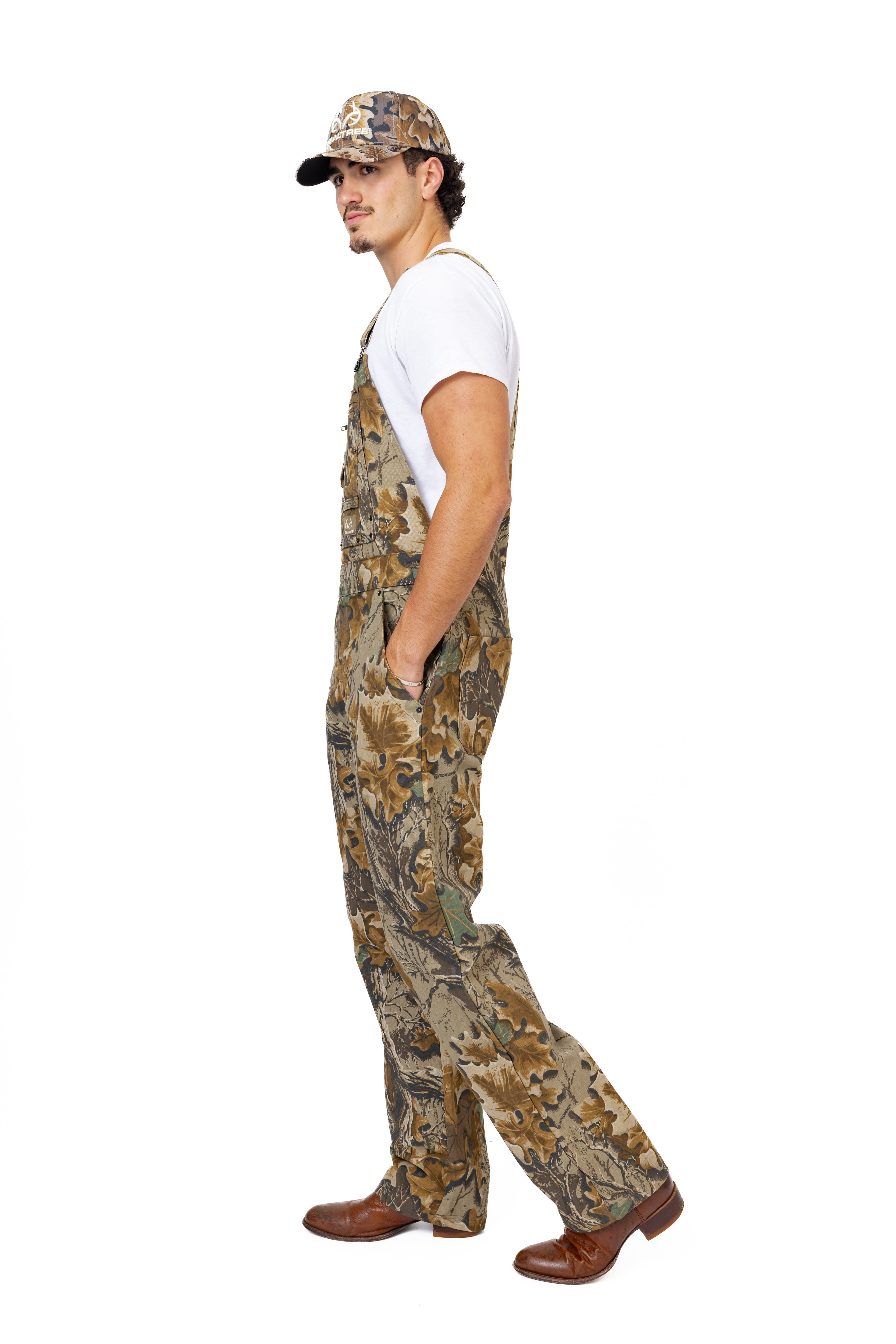 Realtree Men's Camo Hunting Cotton Bib Overalls, All-season Uninsulated Camouflage Bib Overalls for Outdoor Activities | Size L