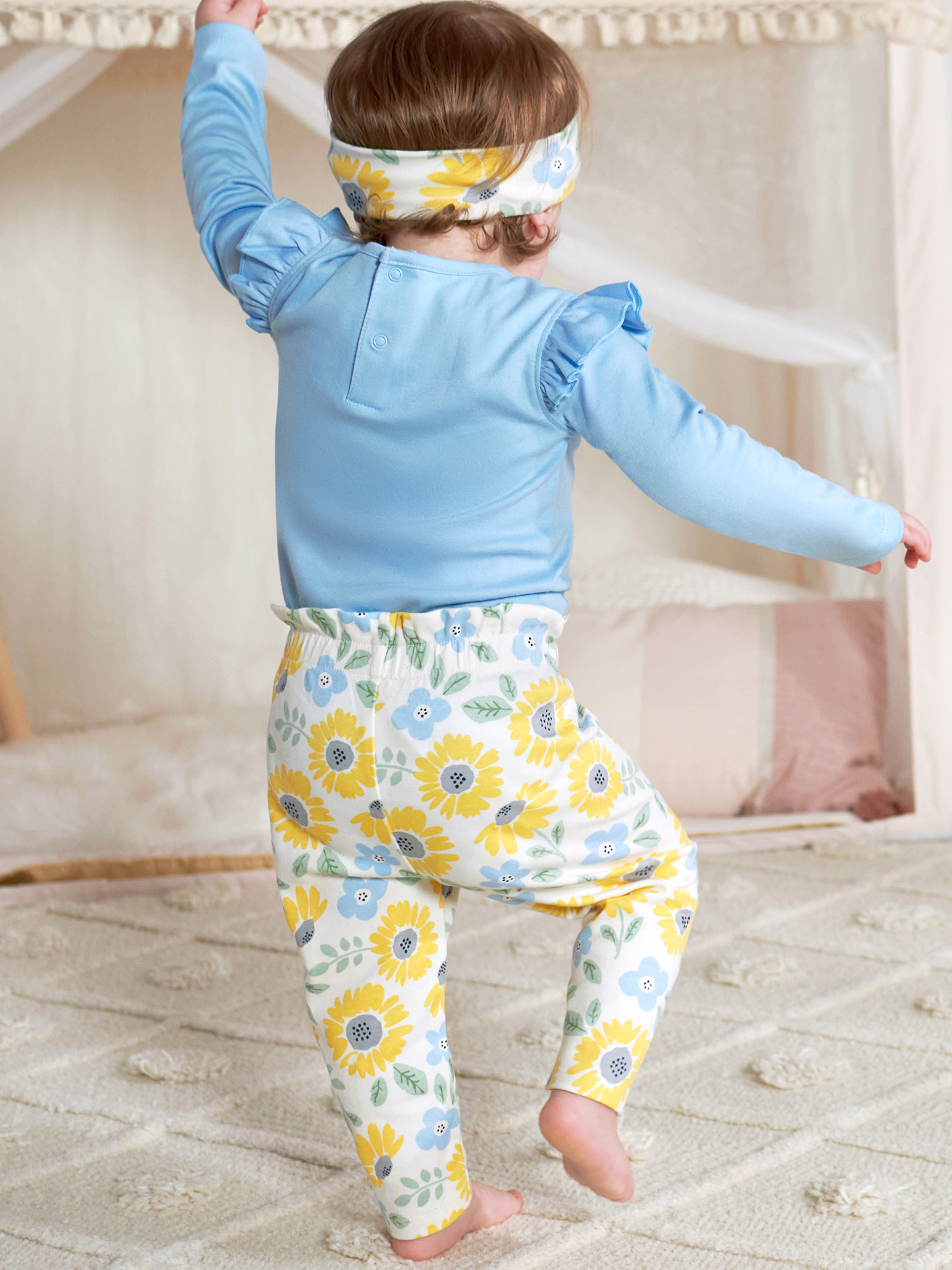 Gerber Baby Girl Long Sleeve Onesies Bodysuit, Pant & Headband Outfit Set, 3-Piece, (Newborn - 18 Months)