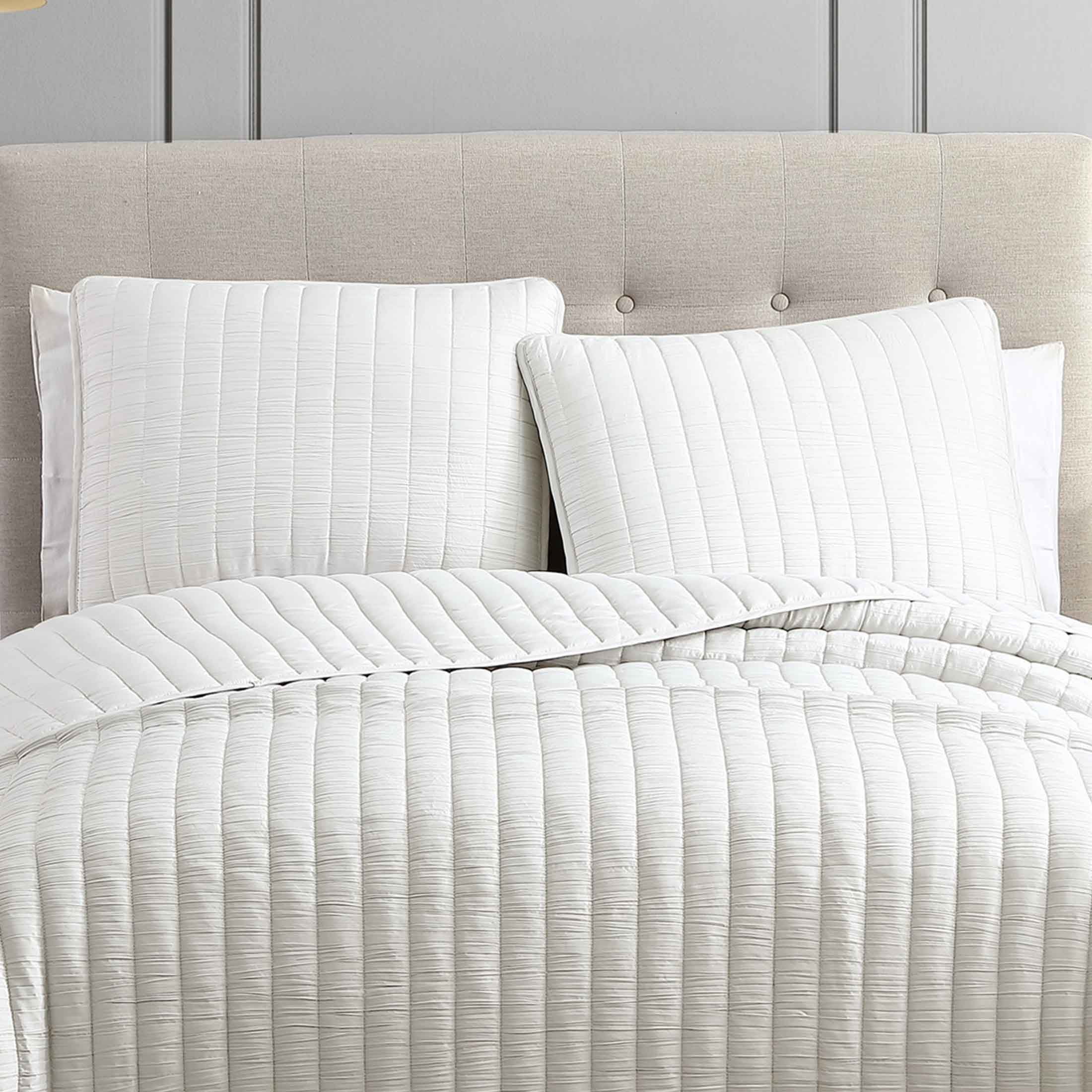 Riverbrook Home 3 Piece Quilt Set, Queen, Ivory, Moonstone, Polyfill, Adult