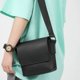 thumbnail image 5 of Bolso bandolera de PU de color sólido de gran venta de alta calidad para hombre 2024 Nuevo diseño Bolso bandolera informal de moda para mujer, 5 of 5