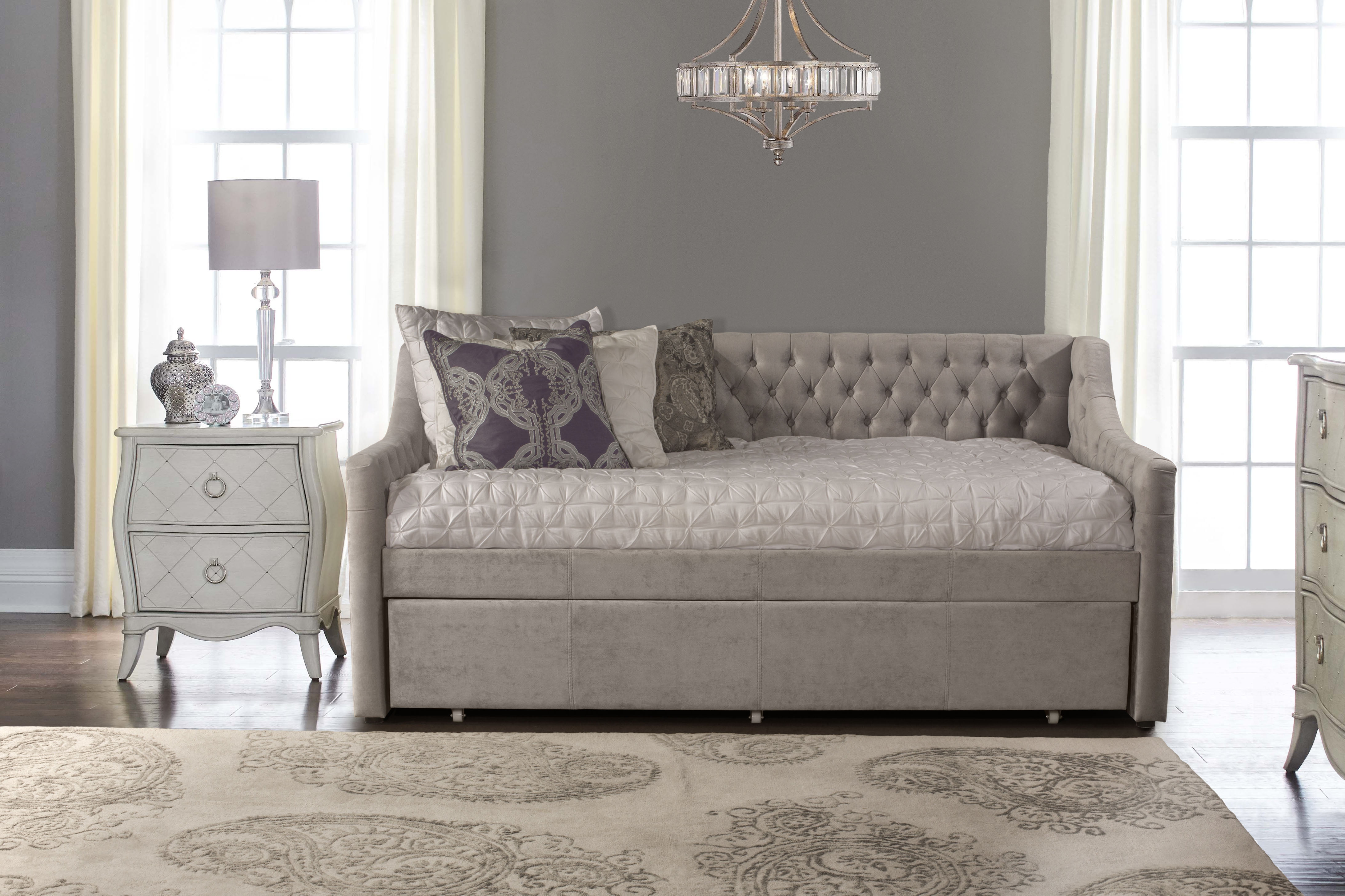 full size double mattress tufted daybed