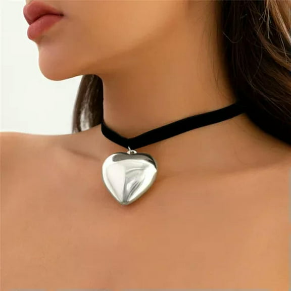 K-KED Women's Fashion Delicate Jewelry Gold or Silver Big Heart Velvet Choker Necklace-Silver