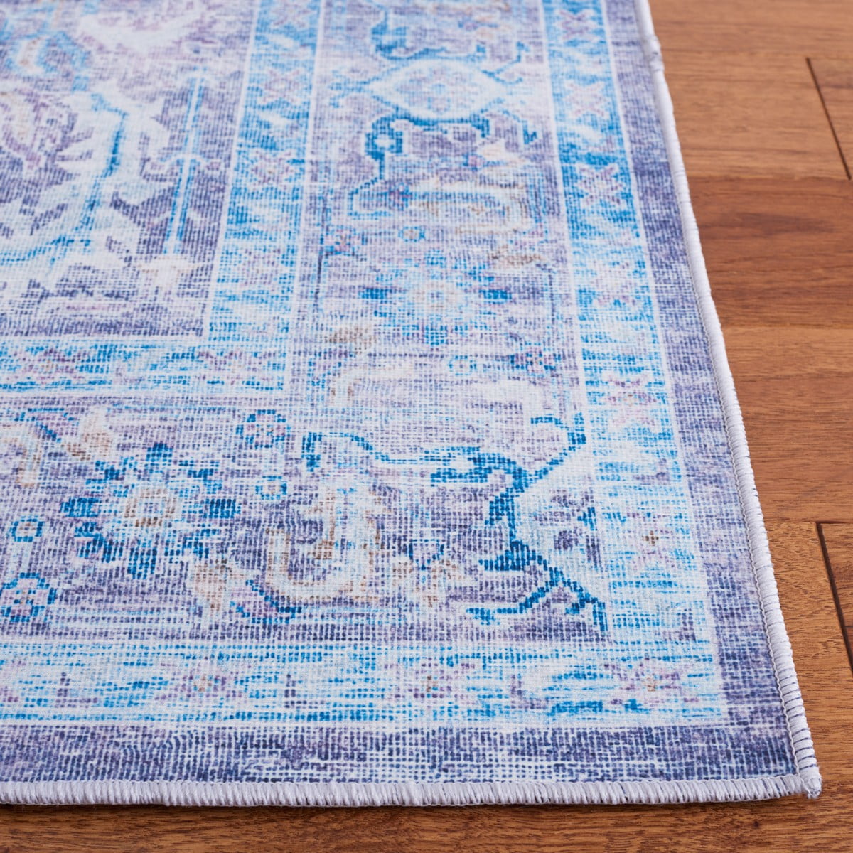 SAFAVIEH Tucson Hollie Traditional Machine Washable Runner, 2'6" x 8', Purple/Blue