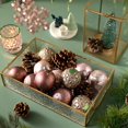 thumbnail image 4 of Decoración para árbol de Navidad de Hannah, 9 quilates, rosa y verde esmeralda, 4 of 7