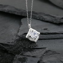Leander's 925 sterling silver geometric square pendant necklace with lab-grown diamonds is luxurious yet stylishly simple, complementing any outfit and perfect for everyday wear.