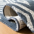 thumbnail image 3 of SAFAVIEH Micro-Loop Orlando Geometric Diamonds Area Rug, Navy/Blue, 2'6" x 4', 3 of 5