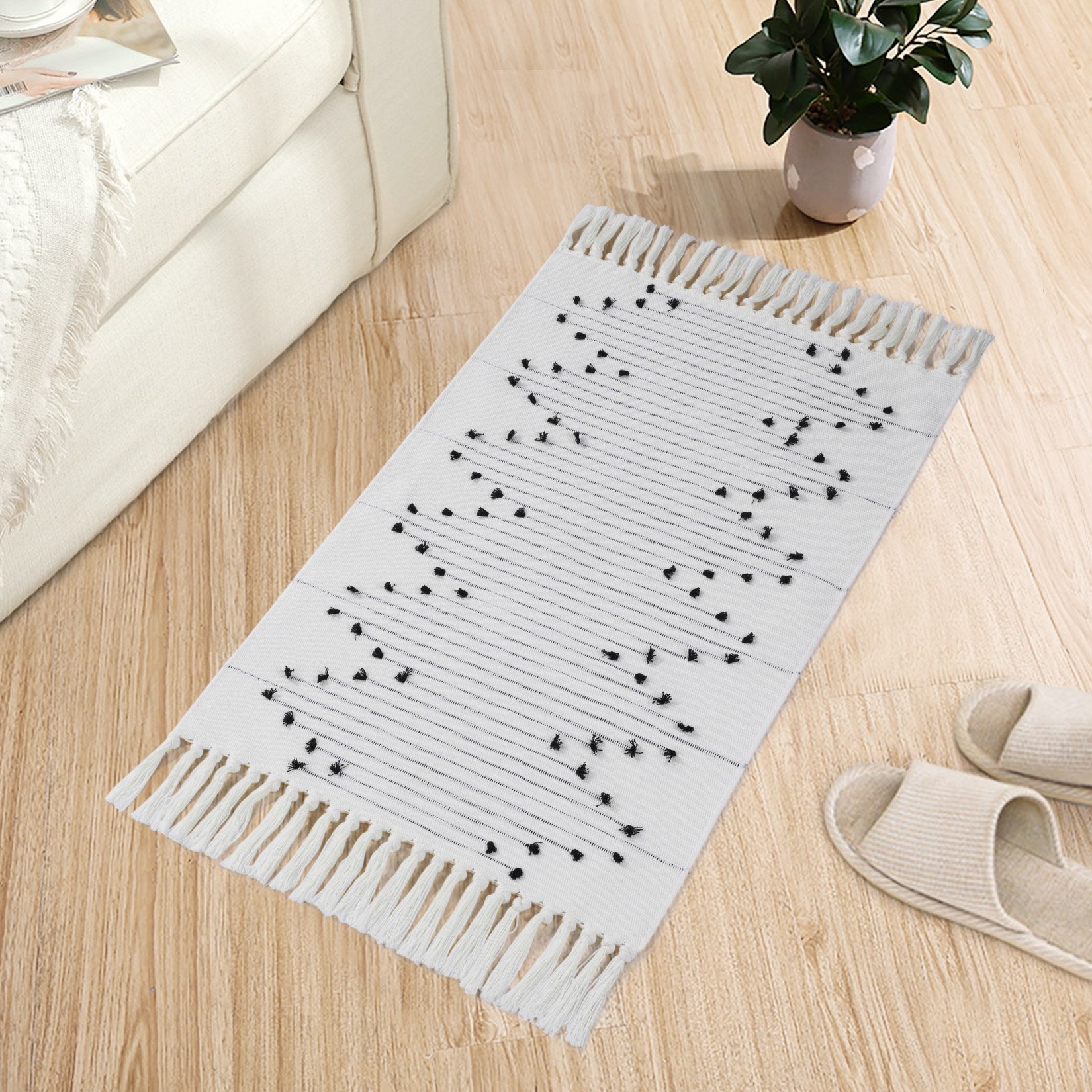 Kitsin Boho Bathroom Rug with Tassels, Geometric Bath Mat, Washable Woven Throw Rug for Kitchen