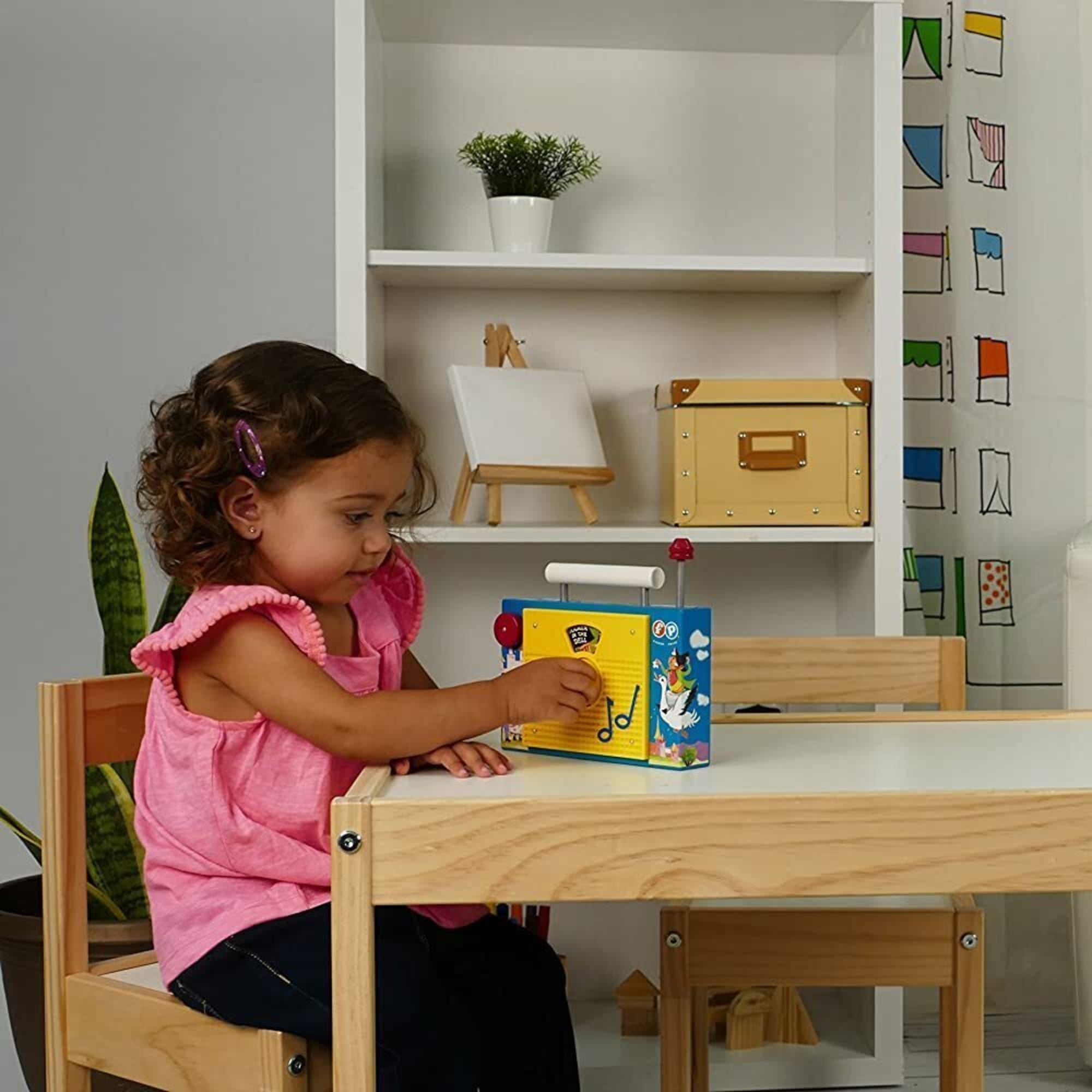 Fisher-Price Classics TV/Radio for Toddlers Age 3 Years+