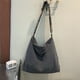 thumbnail image 1 of Bolso bandolera de pana Bolso bandolera boho Bolso simple para niñas femeninas (Gris), 1 of 7