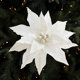 thumbnail image 1 of Flores Navideñas de Terciopelo Blanco con Detalles de Cristal de Hielo | Adornos Navideños Diy para El Árbol | 26X26Cm | Reutilizables | Diseño Realista, 1 of 6