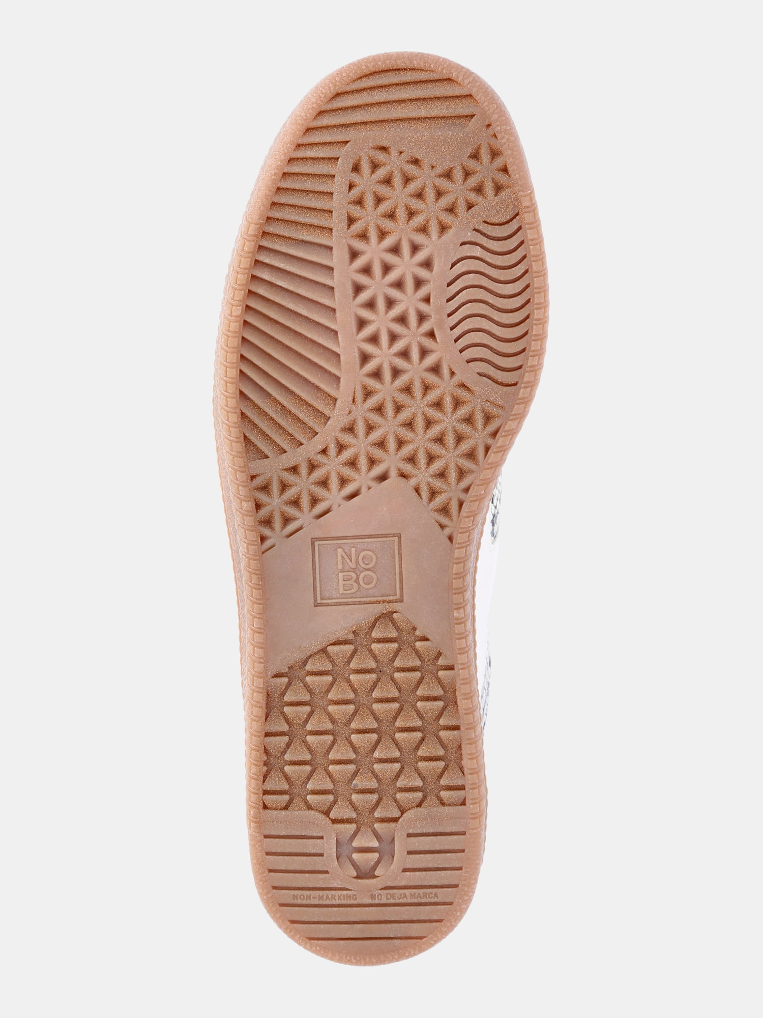 No Boundaries Women's Lace Up Sport Sneakers, Wide Width Available
