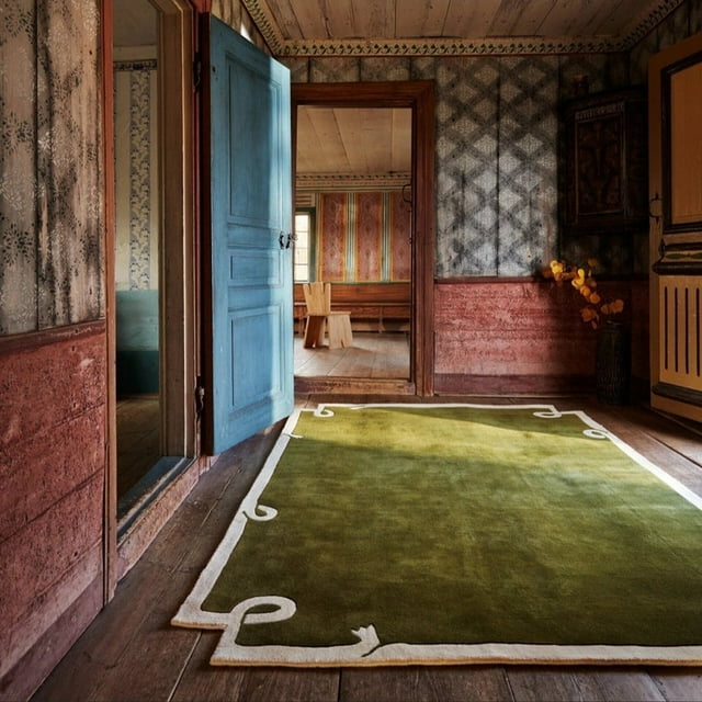 Premium Handmade Rug with Solid Design made with High Quality Wool Best Suites in your Living Room
