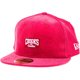 thumbnail image 1 of Crooks & Castles The Core Logo Gorra de béisbol ajustada para hombre, rojo, 7 1/2, 1 of 1