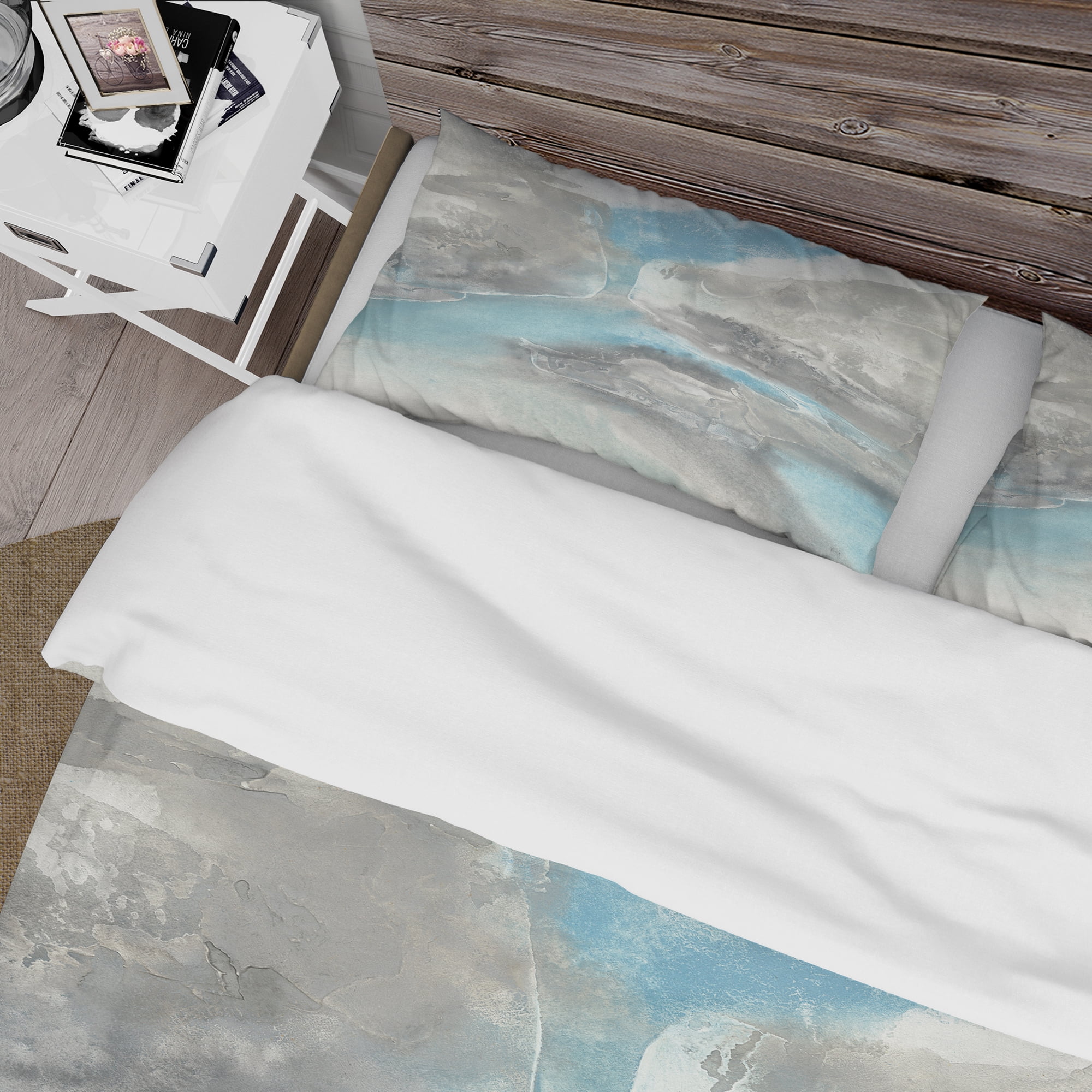 Designart 'Watercolor Minimal Blue Tones II' Cottage Duvet Cover Set