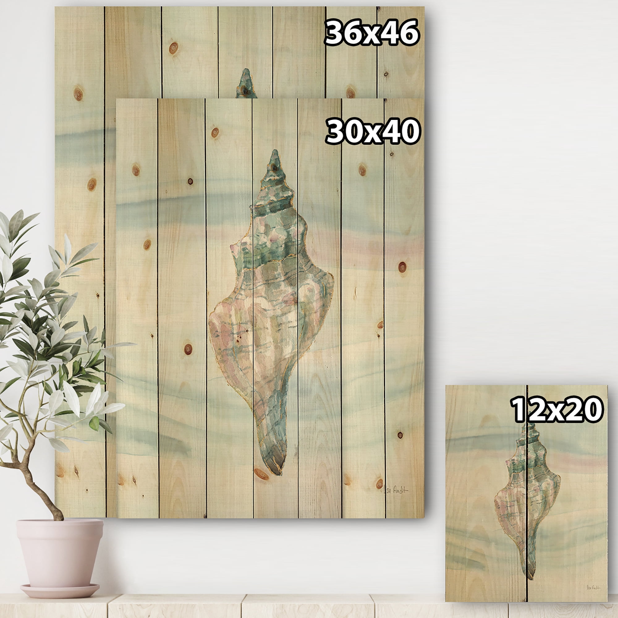 Designart 'Ocean Metallic Conch' Lake House Print on Natural Pine Wood