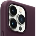 thumbnail image 3 of Étui en Cuir avec MagSafe (pour iPhone 13 Pro Max) - Cerise Foncée, 3 of 4