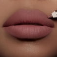 thumbnail image 4 of Lápiz Delineador de Labios Charlotte Tilbury Love Trap Resistente al Agua, 4 of 8