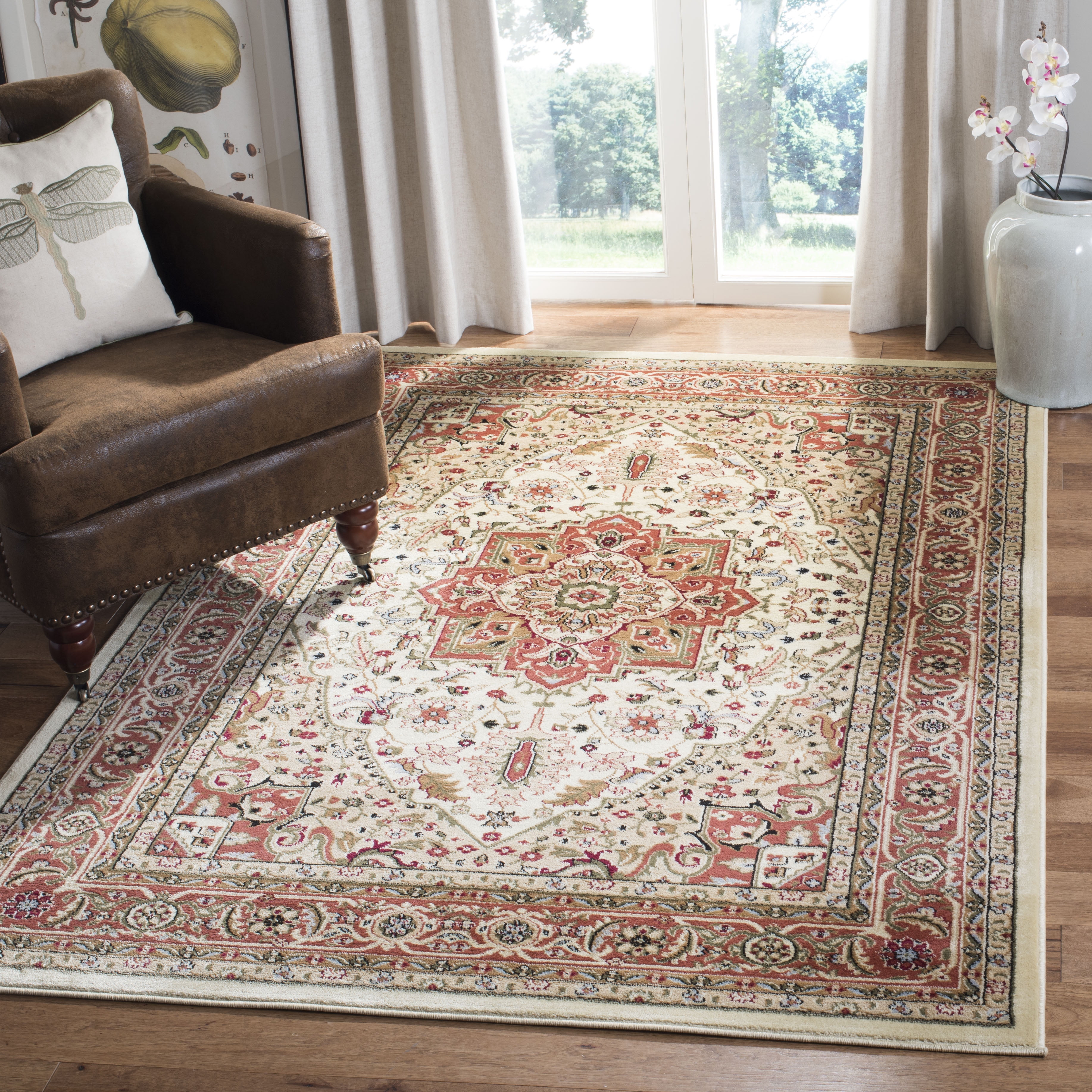Safavieh Lyndhurst Miranda Traditional Area Rug or Runner