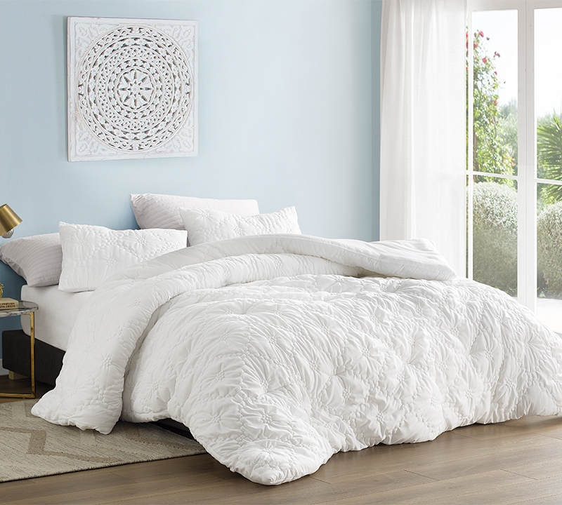 Farmhouse Morning Textured Bedding Oversized Comforter
