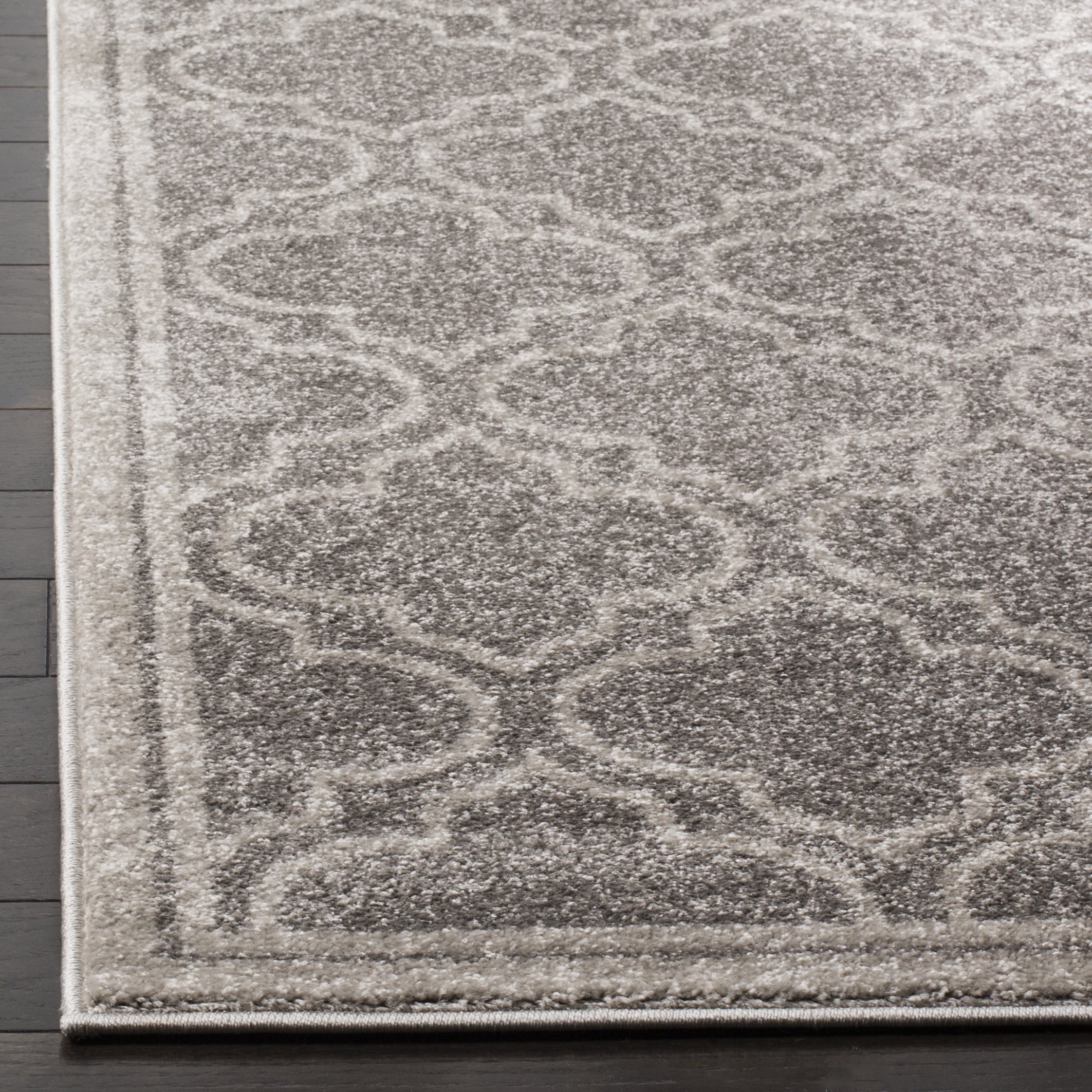 Safavieh Amherst Mason Geometric Area Rug, Gray/Light Gray, 3' x 5'