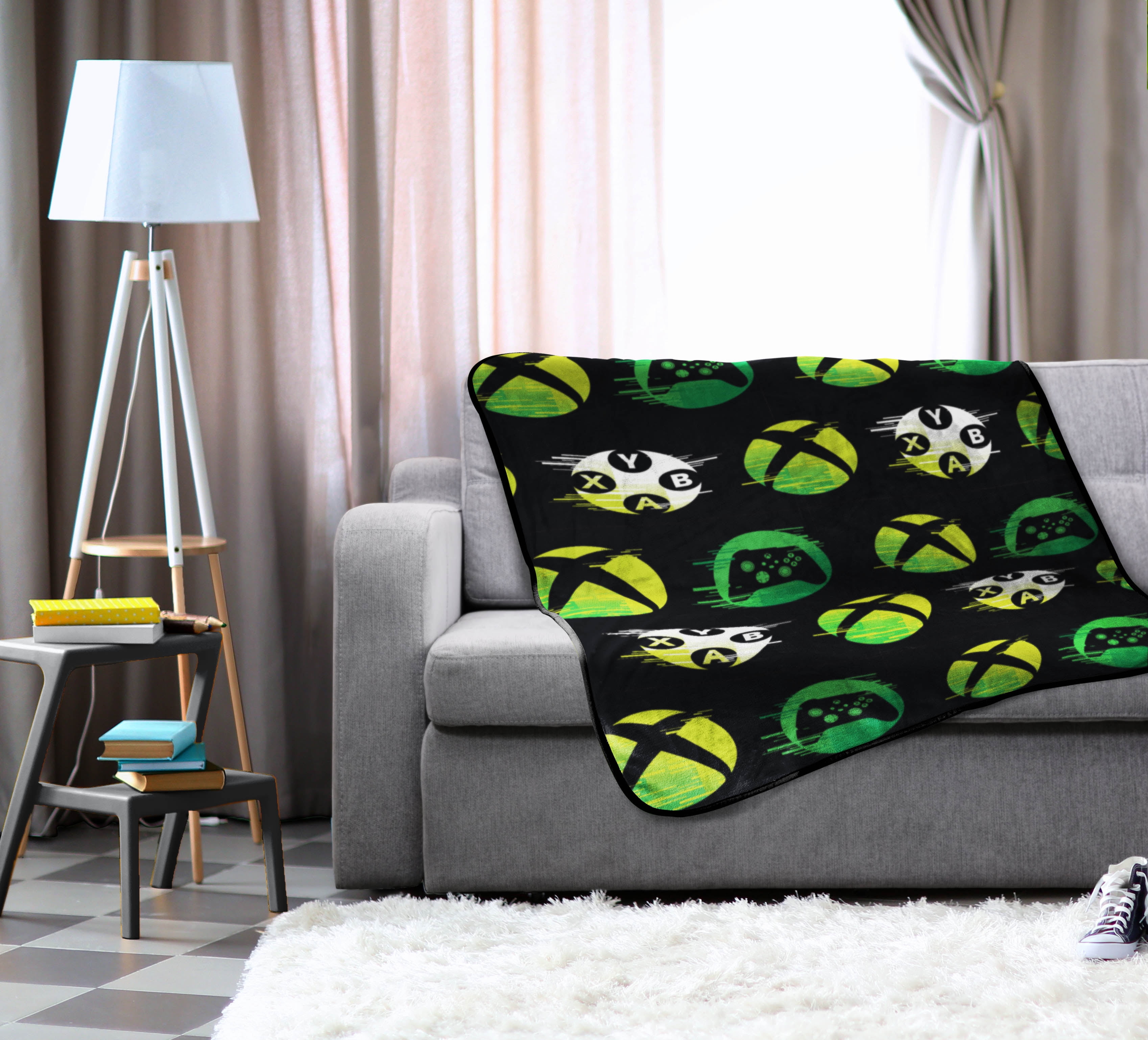 Xbox Head Glow In The Dark Kids Throw Blanket, 46 x 60, Microfiber, Black, Microsoft